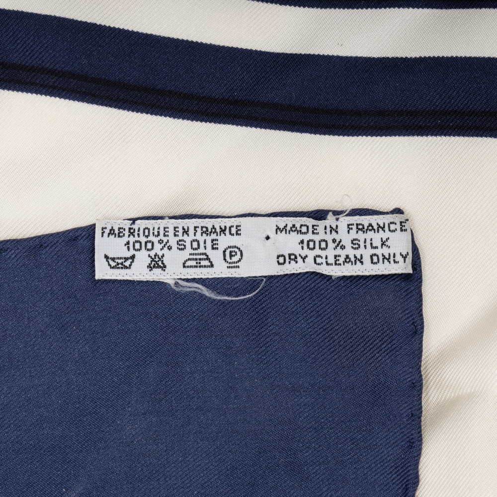 Hermes Scarf 90 - Picture 4 of 4